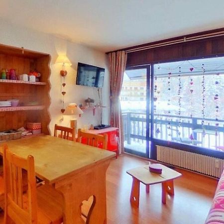 Studio 4 Personnes Vue Piste Лес дьо Алпс Екстериор снимка